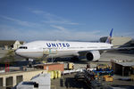 N2748U - United Airlines