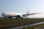 A6-EFJ - B77L - Emirates